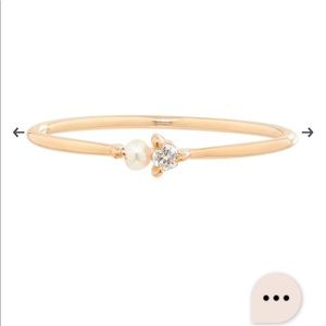 Catbird dewdrop ring